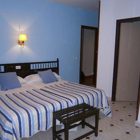 Hostal Residencia Avenida Куэнка Экстерьер фото